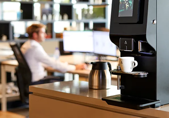 Nesten-ny-kaffemaskin-culligan